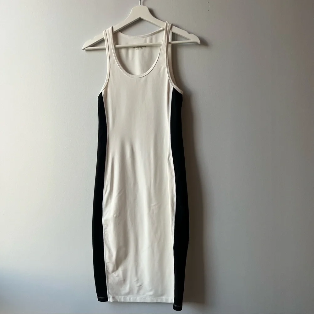 ARITZIA- community midi dress - Picture 1 of 4